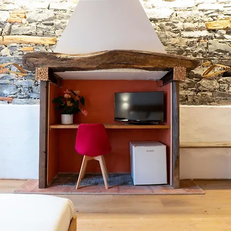 Salice Divino Lezzeno